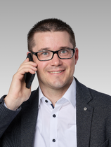 Oliver Gregus Oliver Gregus